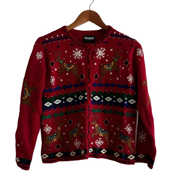 Vtg Designers Originals Red Rami Christmas Reindeer Embroidered Cardigan - Picture 6 of 16